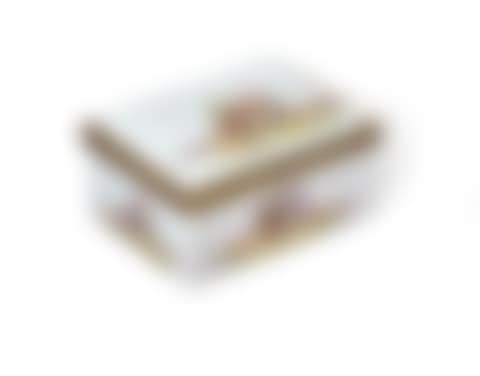 A MEISSEN PORCELAIN GILT-METAL MOUNTED RECTANGULAR SNUFF-BOX AND COVER (preview)