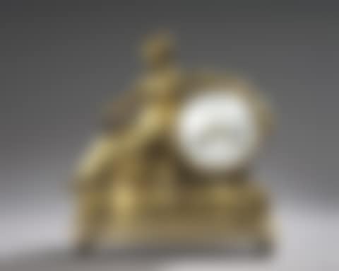 Gilt bronze clock decorated with a Cleopatra in the mirror (preview)