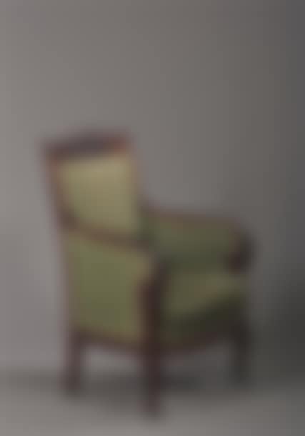 Mahogany shepherdess with crooked armrests on palmettes (preview)