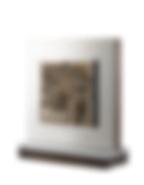 "Bas-relief" (preview)