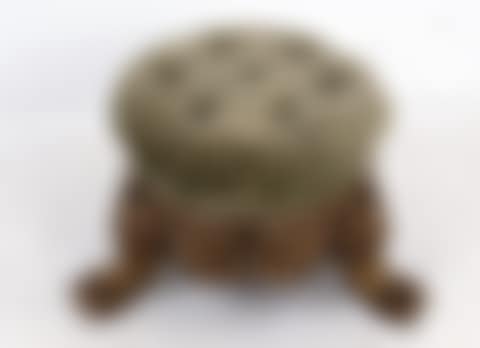 ITALIAN CARVED GILTWOOD STOOL (preview)