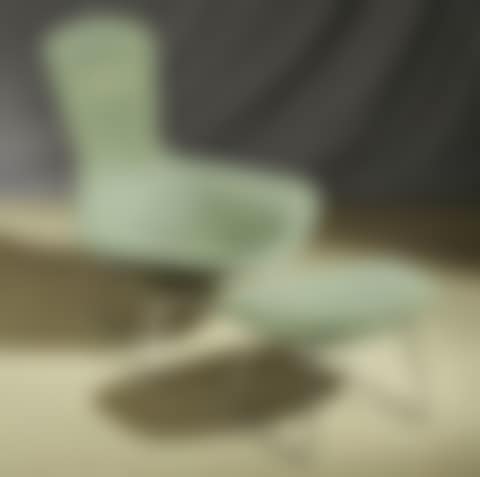 "Bird" Chair with Ottoman (preview)