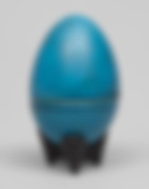 Sculpture in the form of an egg (preview)