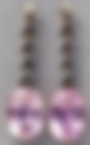 Earrings, a pair (preview)