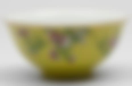 An Early 20th Century Yellow Scraffiato Bowl (preview)