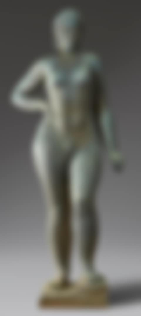 "Standing girl" (preview)