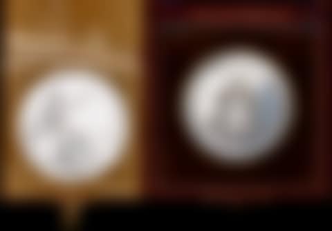 Medals, two (preview)