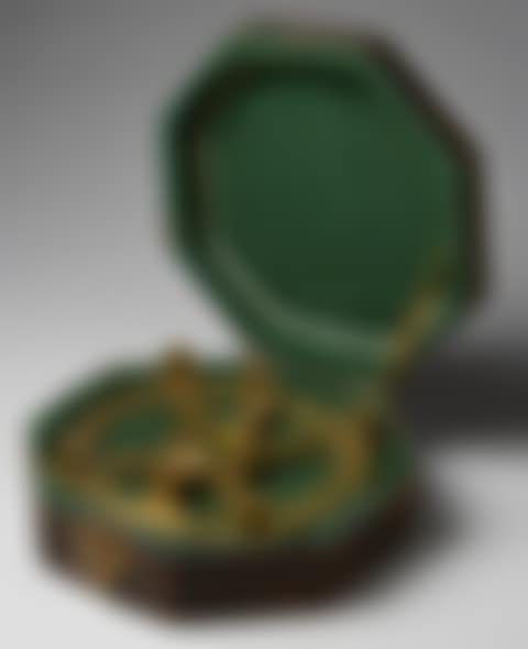 A Dutch brass surveyors circumferencer (preview)