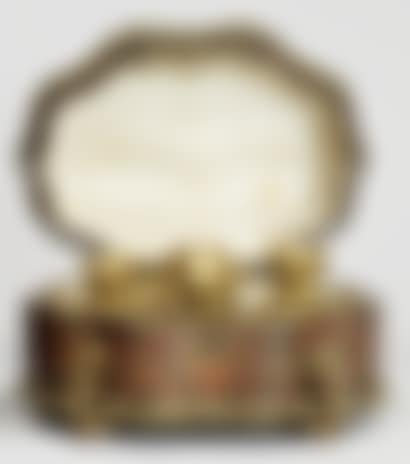 Treasure chest (preview)