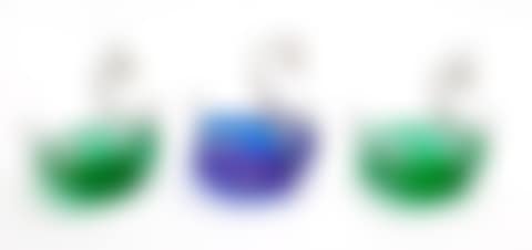 Venetian glass swan shaped bowls (preview)