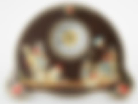 Table clock; Victory "V" (preview)