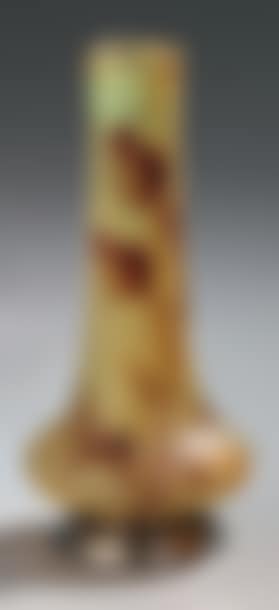 Soliflore with tubular body and swollen base on silver mount (preview)