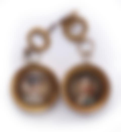 Portrait miniature of a French Officer, head and shoulders, wearing military uniform (preview)