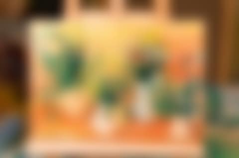 Table loaded with flowers (preview)