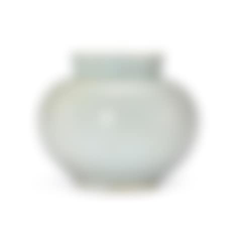 A white-glazed jar Korea, Joseon dynasty | 朝鮮王朝 白釉罐 (preview)
