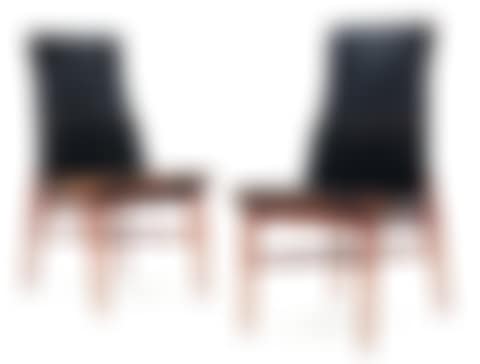 Pair of chairs (preview)