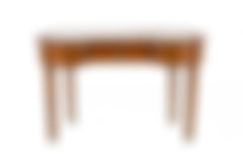 Dressing table (preview)