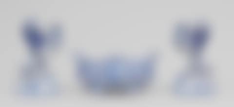 Set consisting of a bowl and a pair of candlesticks (preview)