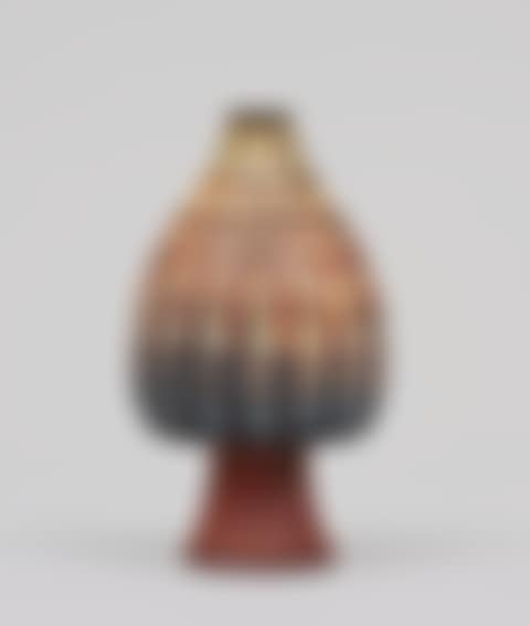 Vase on foot (preview)