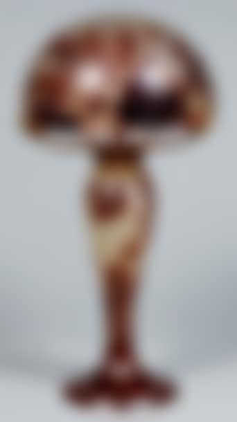 Table lamp with baluster base and hemispherical lampshade (preview)