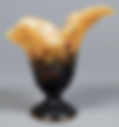 Cup with conical body on pedestal with heat-cut polylobed neck (preview)