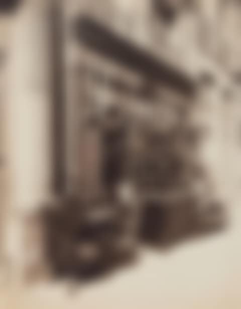 Brocanteur, 42 rue du Cherche-Midi (preview)