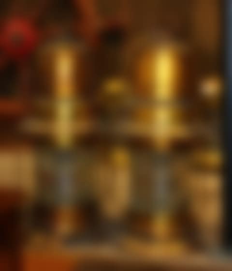 Brass oil post lights (preview)