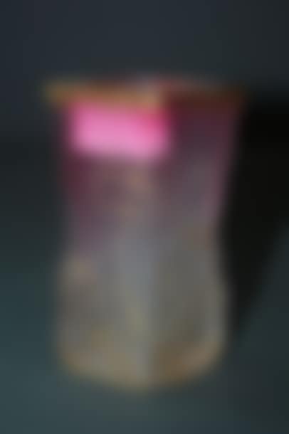 Quadrangular vase (preview)