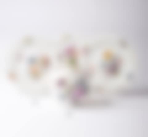 Small teapot with floral painting (preview)