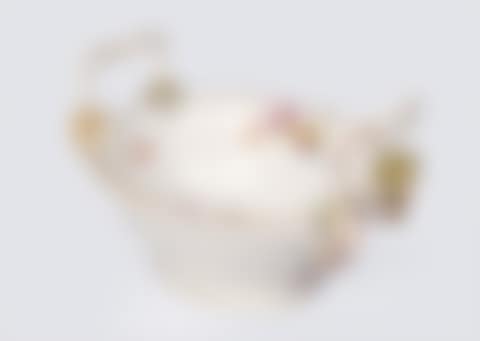 Rare seasonal basket with floral painting (preview)