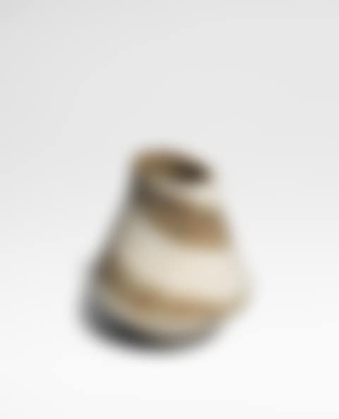 Small vase (preview)