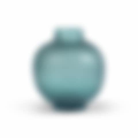 Ball vase on heel (preview)