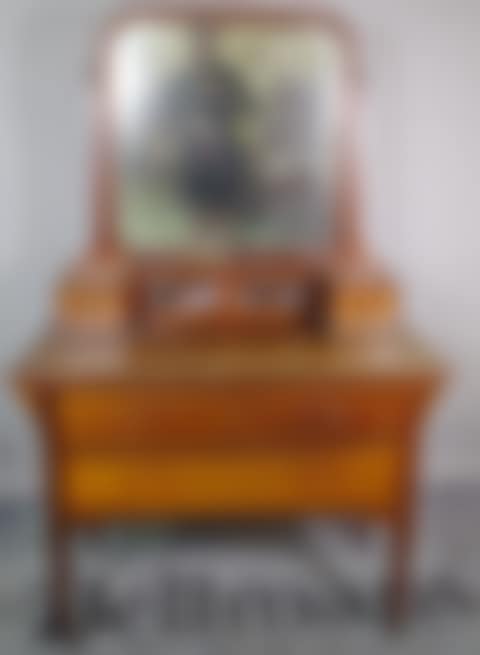 A dressing table (preview)