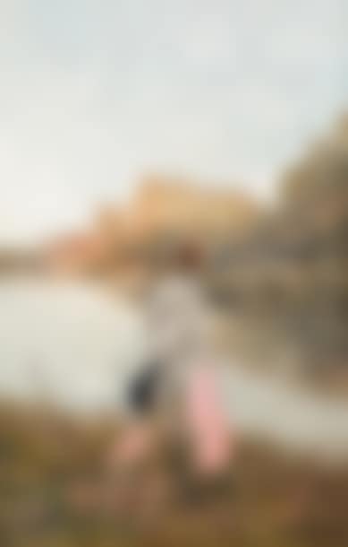 Elegant by the river (preview)