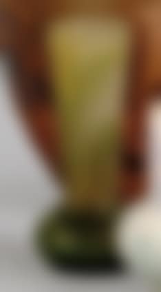 Conical vase on flattened base (preview)