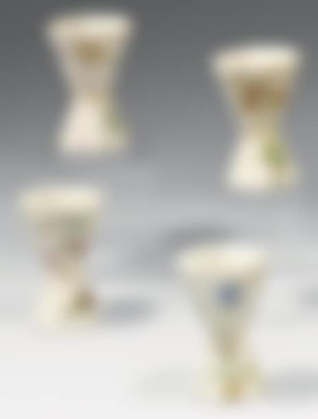Four small diabolo vases (preview)