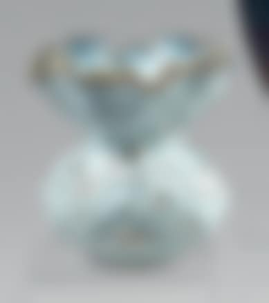 Artichoke-shaped earthenware vase (preview)