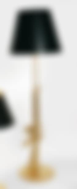 “Gun” table lamp (preview)