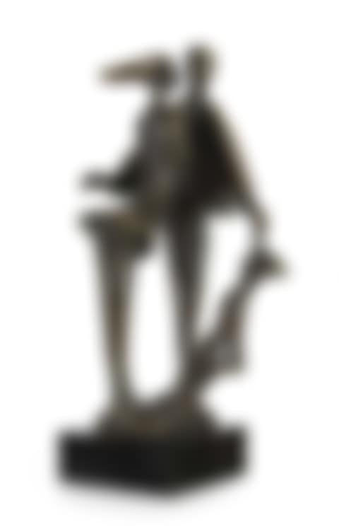 Bronze sculpture "old people with their children" (preview)