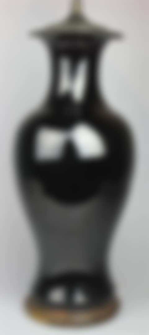 CHINESE BLACK-GLAZED VASE (preview)