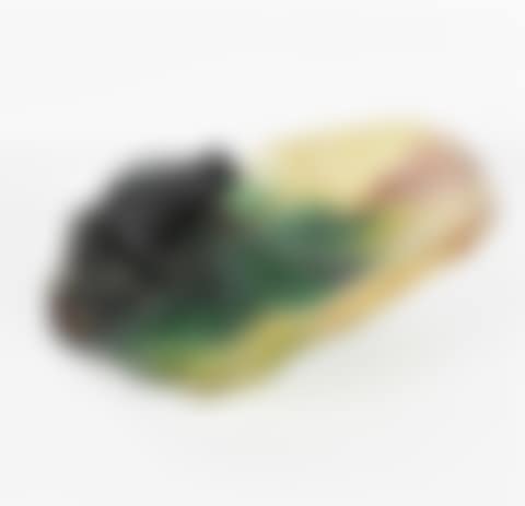 Glass paste pocket with a motif of a frog on a water lily (preview)