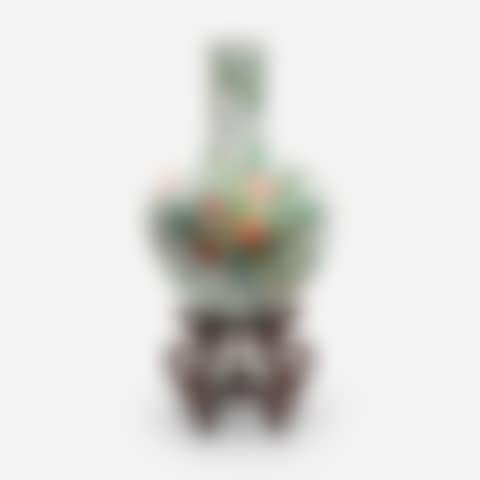 Fine and Monumental Famille Rose "Nine Peach" bottle vase (tianqiuping) (preview)