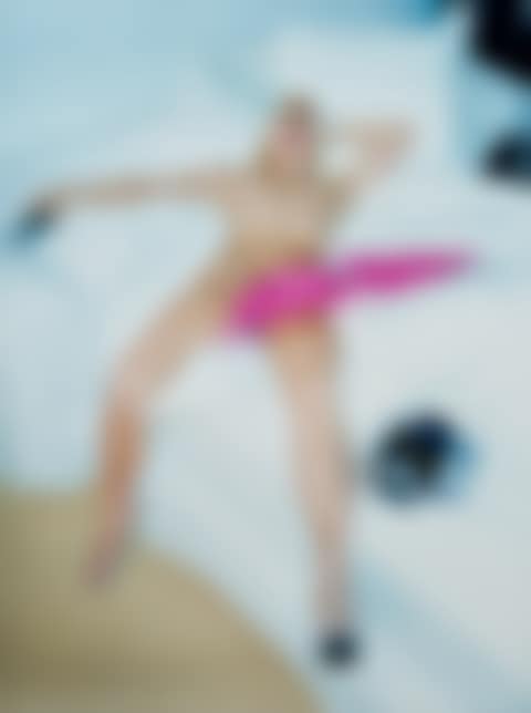Evi IV, Beverly Hills (preview)
