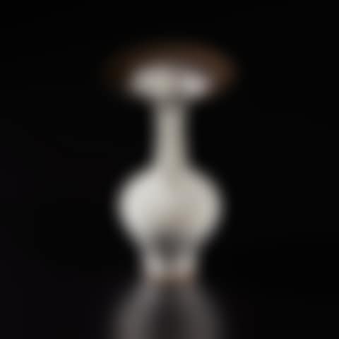 Vase with flaring lip (preview)
