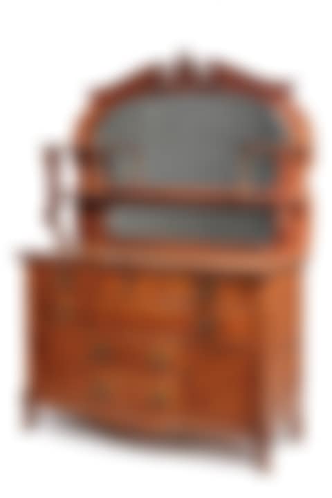 Dresser (preview)