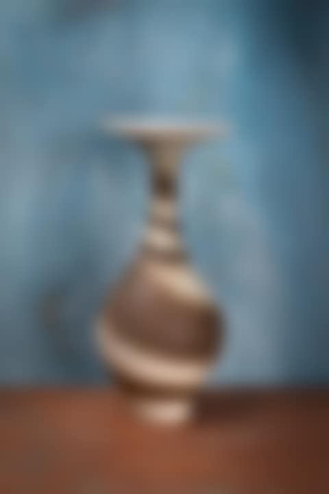 Vase (preview)