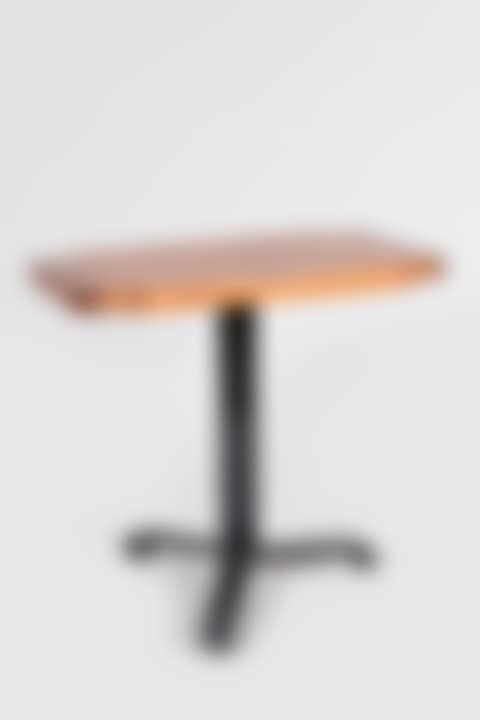 Table, Les Arcs (preview)