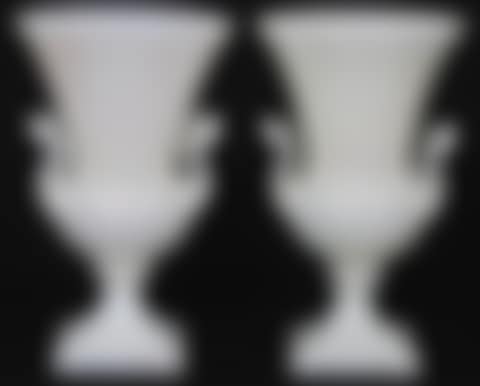 Two-handled urns (preview)