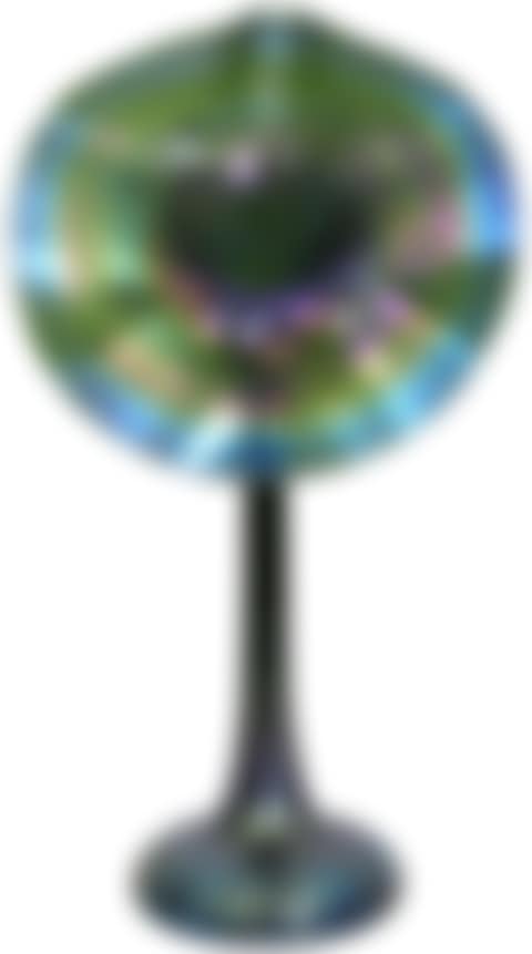 Exceptional Jack-In-The-Pulpit Vase (preview)