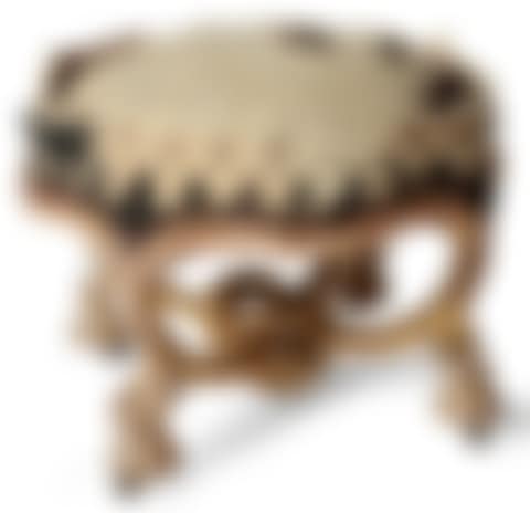 A serving trolley (preview)